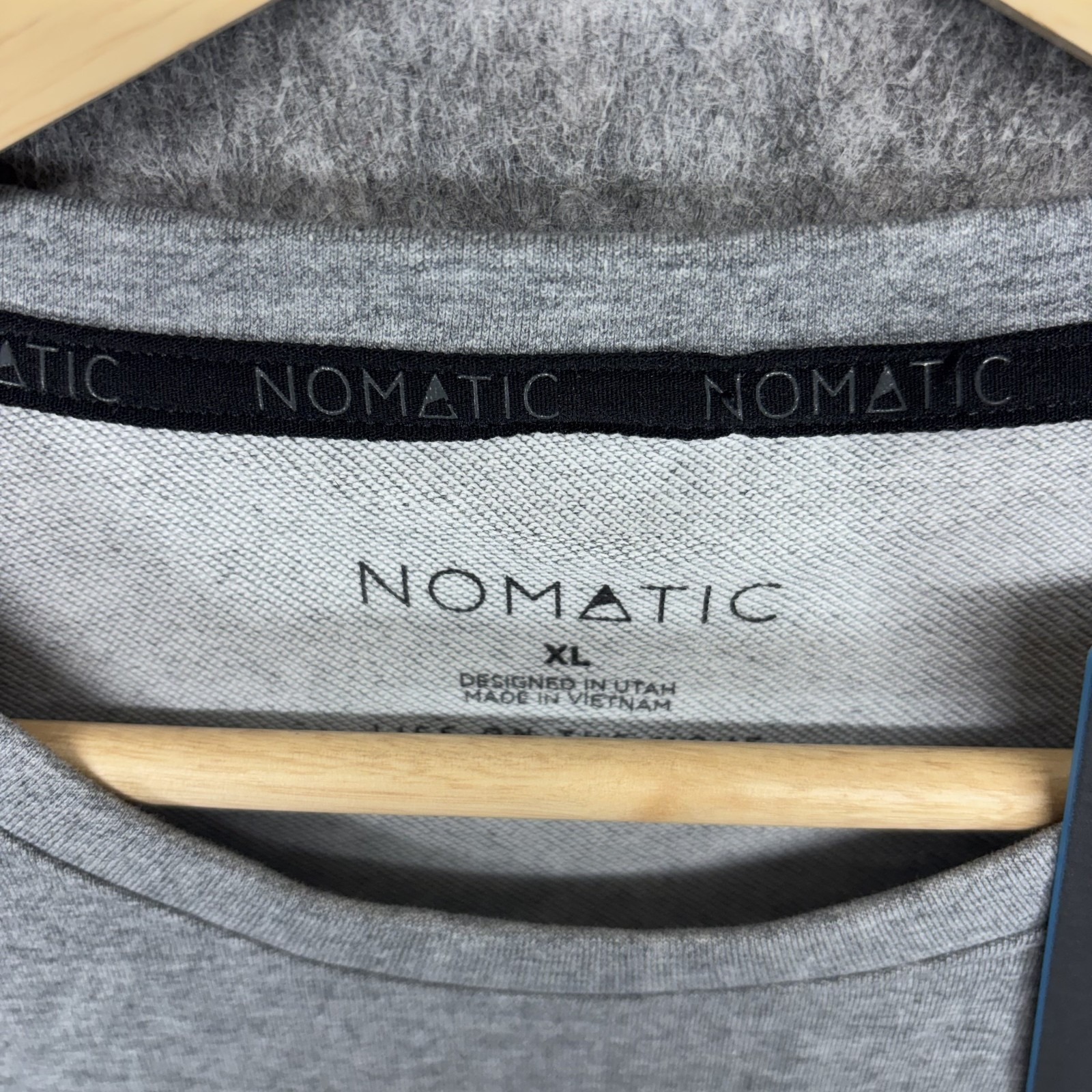 Nomatic Outset T-Shirt Men's Xl Gray Short Sleeve 4-Way Stretch — image 3 of 8